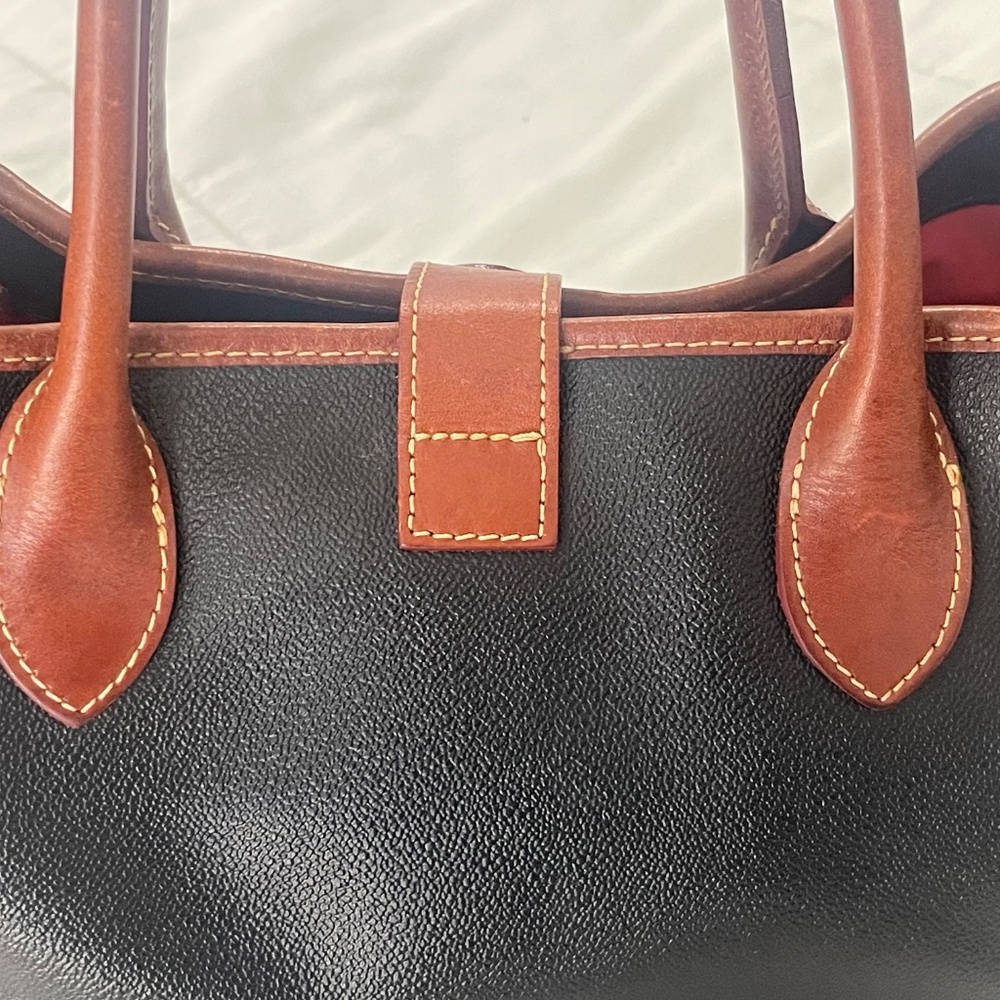 VINTAGE Dooney & Bourke Leather Crossbody Satchel Bag EUC! - Picture 5 of 13